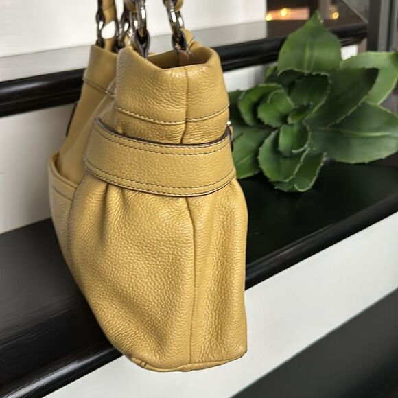 Tignanello, genuine, leather shoulder, handbag purse, mustard, yellow like new - Picture 3 of 10